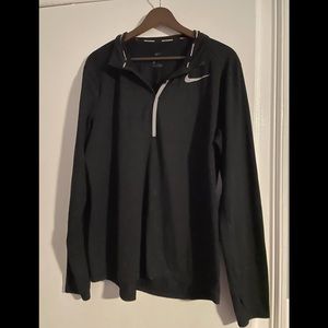 Men’s Nike dry fit shirt